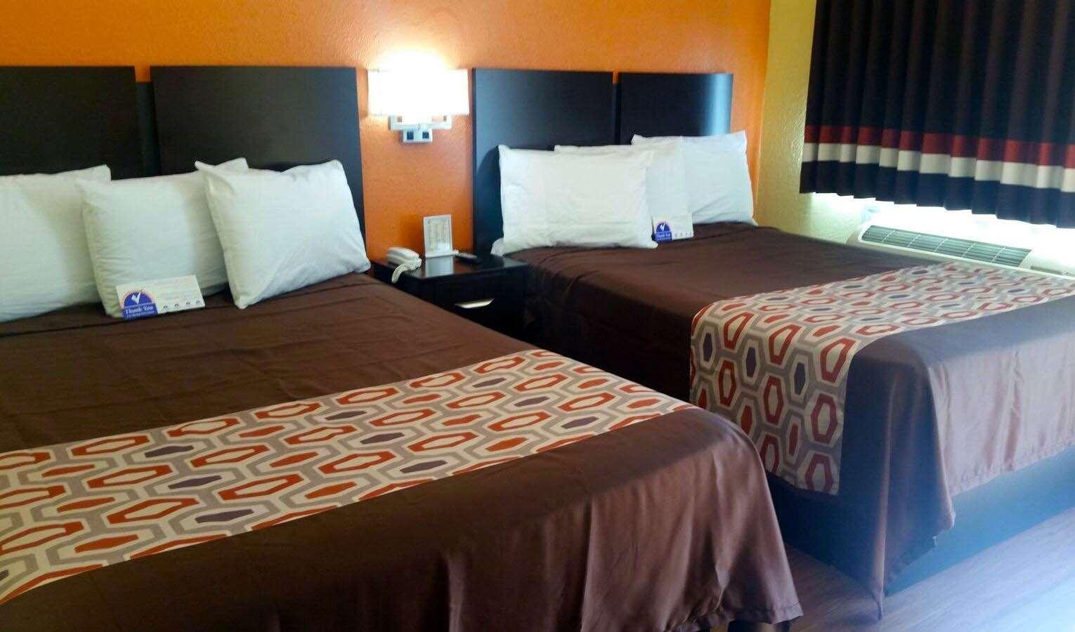 โนโวเทล ไอนด์โฮเฟน Hotel ไอนด์โฮเวน ภายนอก รูปภาพ
