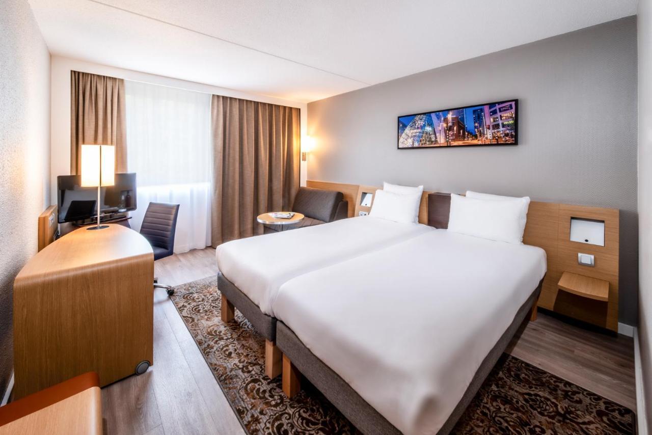 โนโวเทล ไอนด์โฮเฟน Hotel ไอนด์โฮเวน ภายนอก รูปภาพ